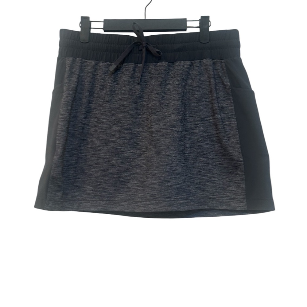 ATHLETA Excursion Hybrid Sport Skort - Gray - Size Medium